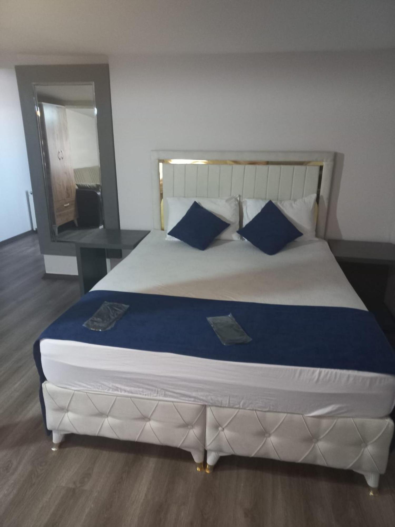 Otel Dev İstanbul